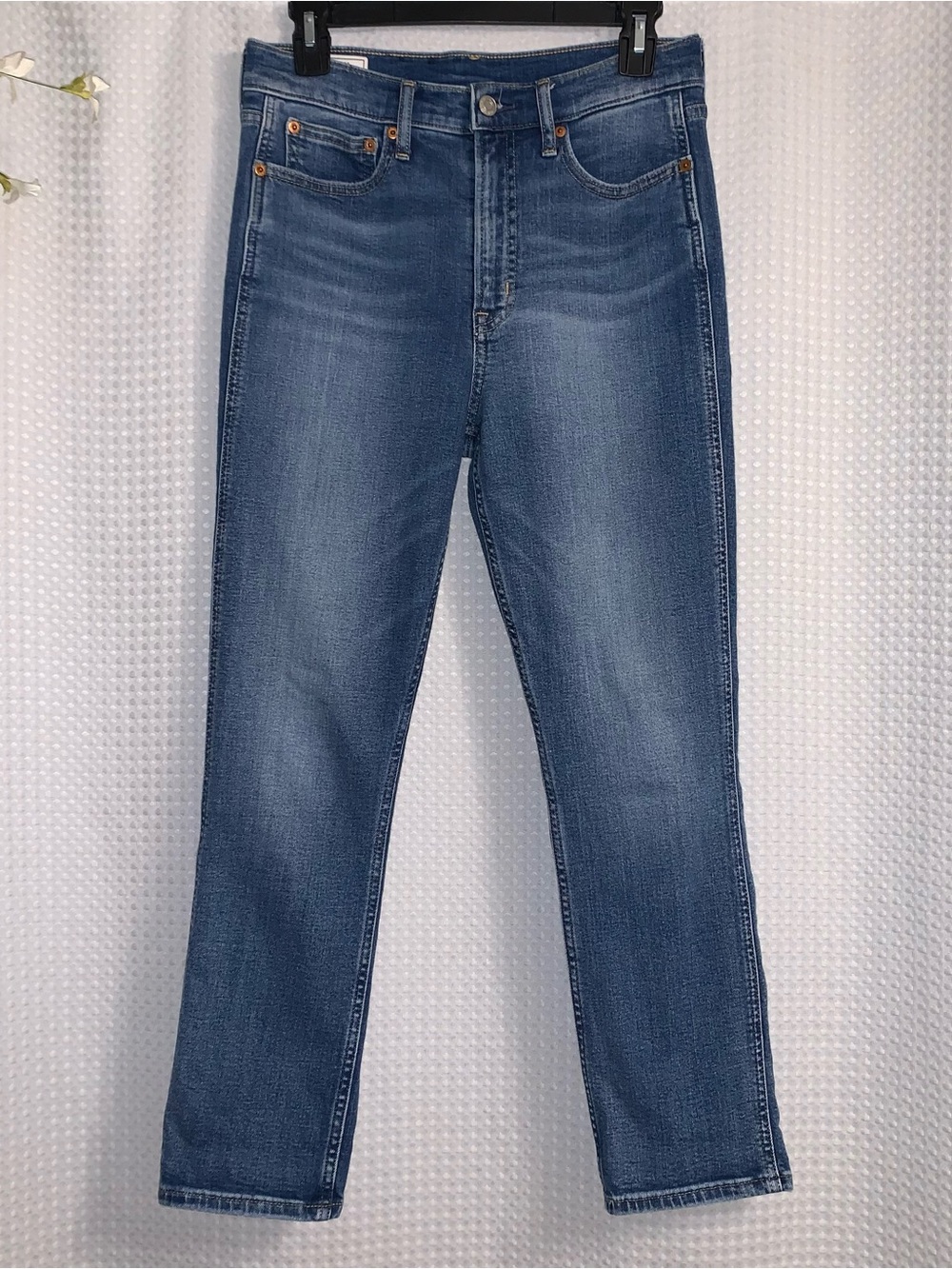 GAP Cigarette High Rise Jeans. 28/6R